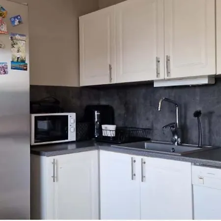 בית אירוח Cozy In *